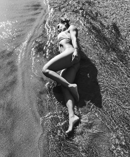 Bella Falconi feet photo thumbnail