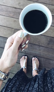 Bella Falconi feet photo thumbnail