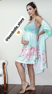 Bella Falconi feet photo thumbnail