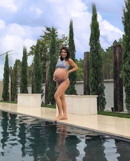 Bella Falconi feet photo thumbnail