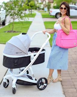 Bella Falconi feet photo thumbnail