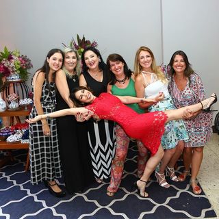 Bella Falconi feet photo thumbnail