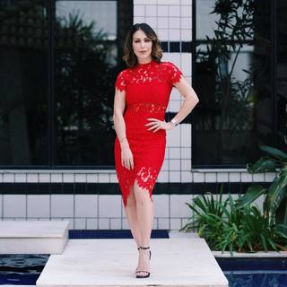 Bella Falconi feet photo thumbnail