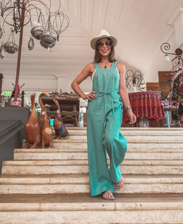 Bella Falconi feet photo thumbnail