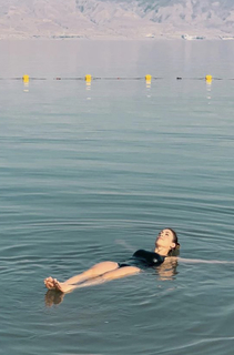 Bella Falconi feet photo thumbnail