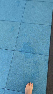 Bella Falconi feet photo thumbnail