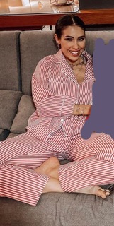 Bella Falconi feet photo thumbnail