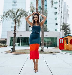 Bella Falconi feet photo thumbnail