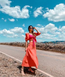 Bella Falconi feet photo thumbnail