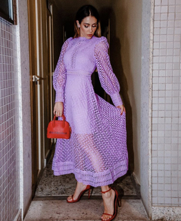 Bella Falconi feet photo thumbnail