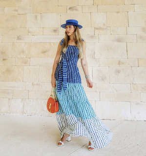 Bella Falconi feet photo thumbnail