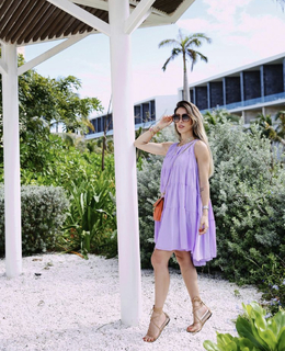 Bella Falconi feet photo thumbnail