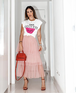 Bella Falconi feet photo thumbnail