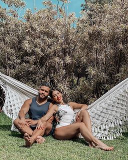 Bella Falconi feet photo thumbnail