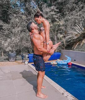 Bella Falconi feet photo thumbnail