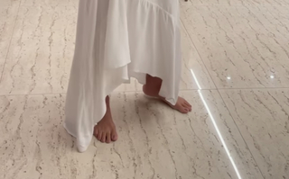 Bella Falconi feet photo thumbnail