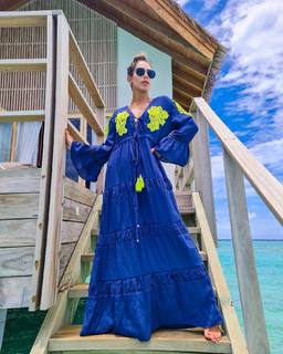 Bella Falconi feet photo thumbnail