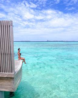 Bella Falconi feet photo thumbnail