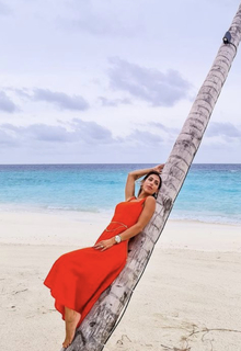 Bella Falconi feet photo thumbnail