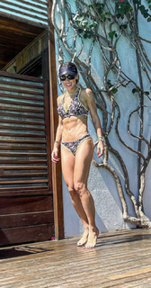 Bella Falconi feet photo thumbnail