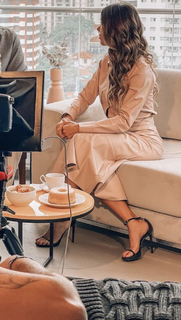 Bella Falconi feet photo thumbnail