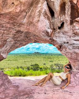 Bella Falconi feet photo thumbnail