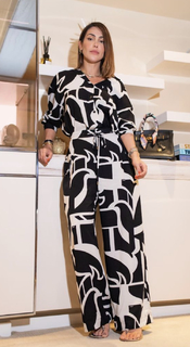 Bella Falconi feet photo thumbnail