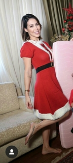 Bella Falconi feet photo thumbnail