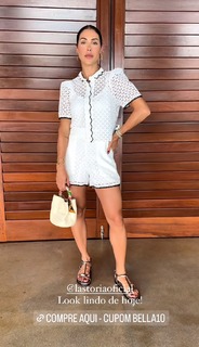 Bella Falconi feet photo thumbnail