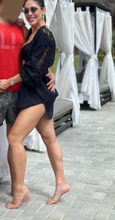 Bella Falconi feet photo thumbnail