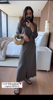 Bella Falconi feet photo thumbnail