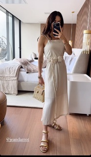 Bella Falconi feet photo thumbnail