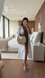 Bella Falconi feet photo thumbnail