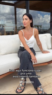 Bella Falconi feet photo thumbnail