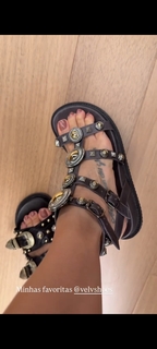 Bella Falconi feet photo thumbnail