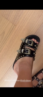 Bella Falconi feet photo thumbnail