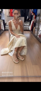 Bella Falconi feet photo thumbnail