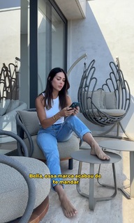 Bella Falconi feet photo thumbnail