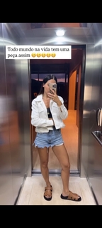 Bella Falconi feet photo thumbnail