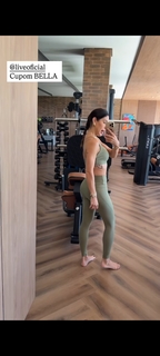 Bella Falconi feet photo thumbnail