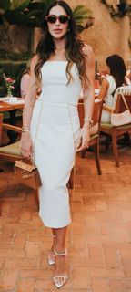 Bella Falconi feet photo thumbnail