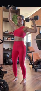 Bella Falconi feet photo thumbnail