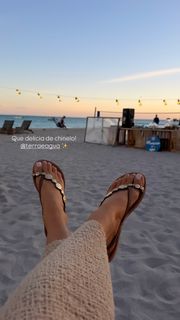 Bella Falconi feet photo 4