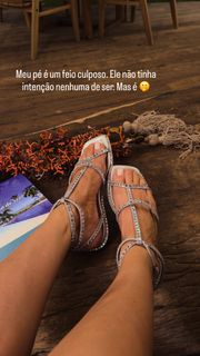 Bella Falconi feet photo 3
