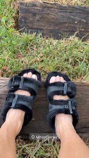 Bella Falconi feet photo 14