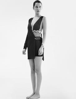 Bella Hadid feet photo thumbnail