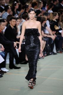 Bella Hadid feet photo thumbnail