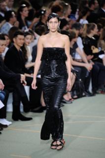 Bella Hadid feet photo thumbnail