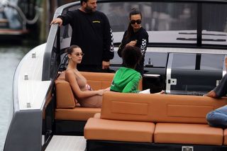 Bella Hadid feet photo thumbnail