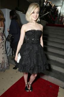 Bella Heathcote feet photo thumbnail